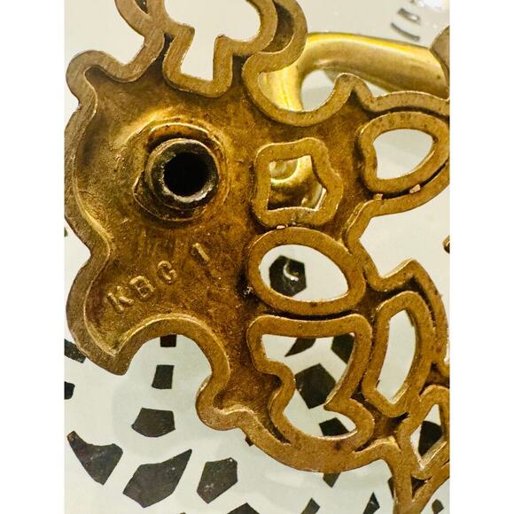 Lot of 8 KBC Brass Drawer Pulls NO.8310 Batwing Chippendale Vintage USA - Picture 5 of 6